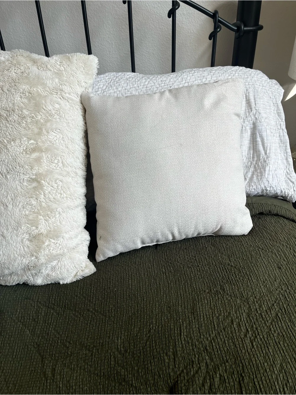 Throw pillows cream color furry